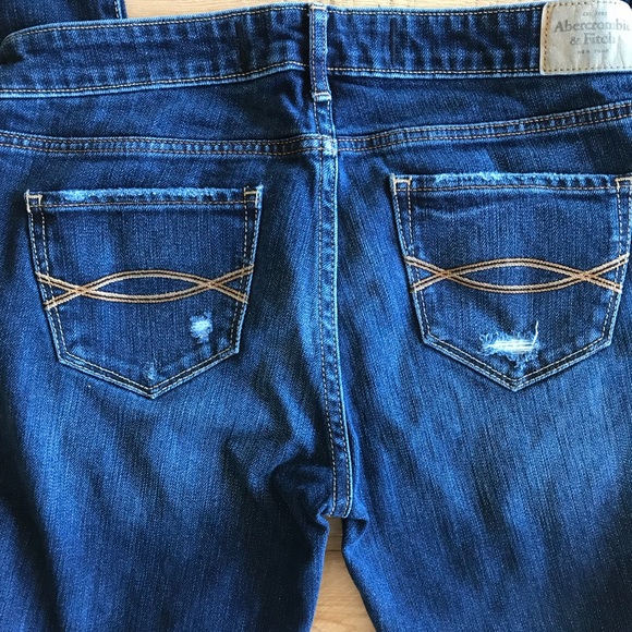 Abercrombie & Fitch Dark Distressed Skinny Jeans - Picture 3 of 8